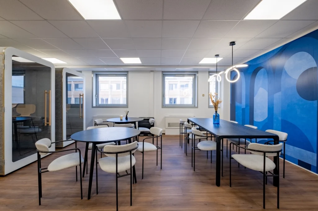 Grand espace commun chez Focus Le Forum